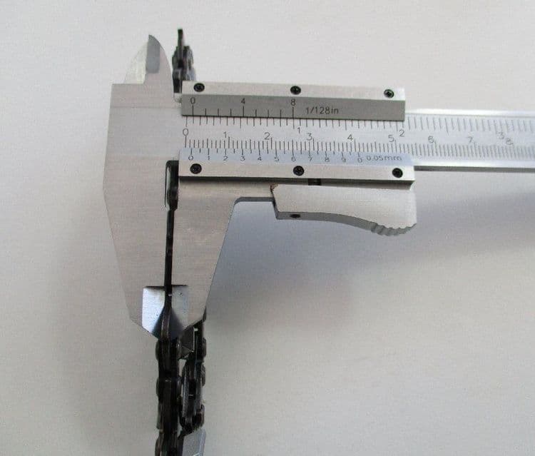 galga de cadena con calibre.jpg